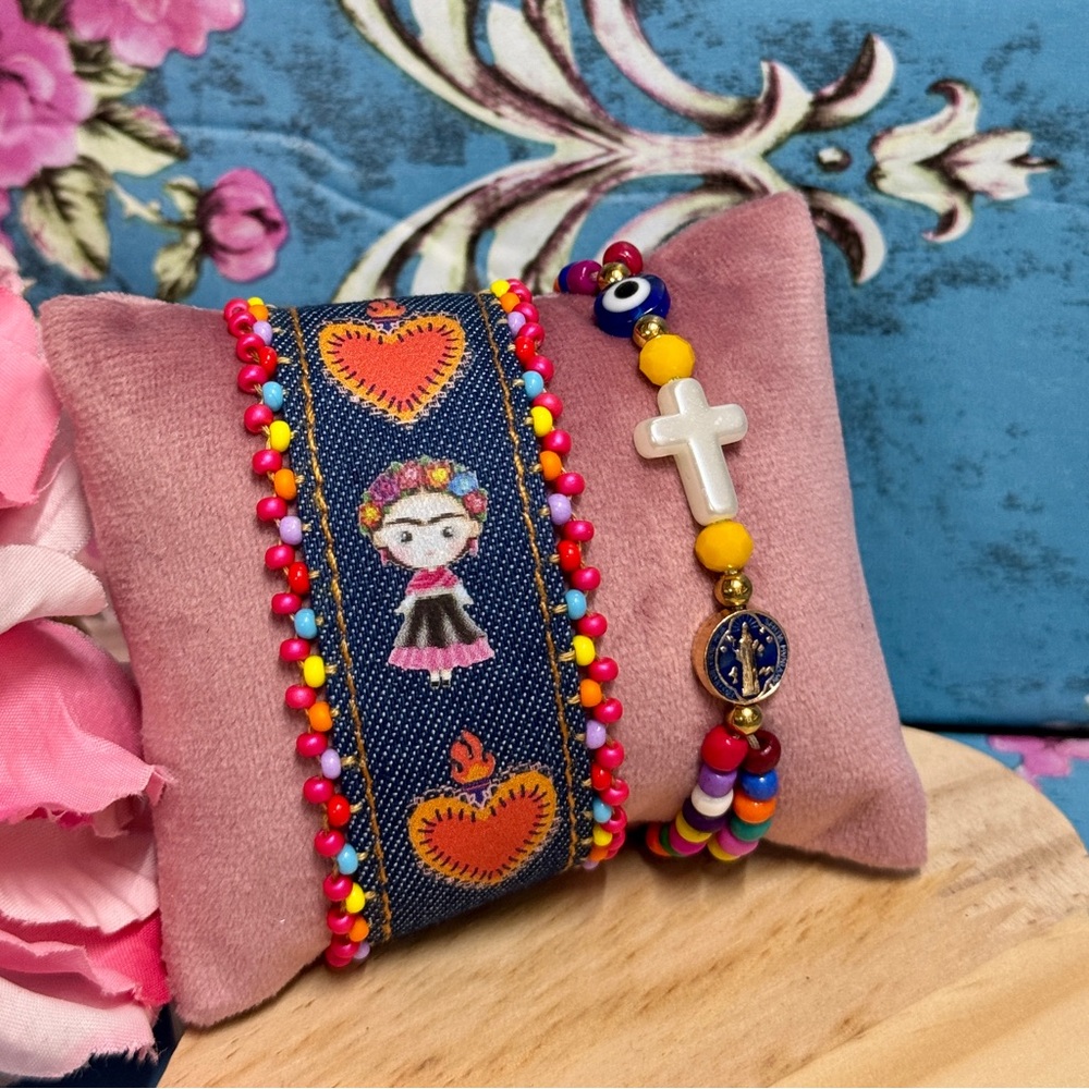 Frida Cartoon Bracelet Set
